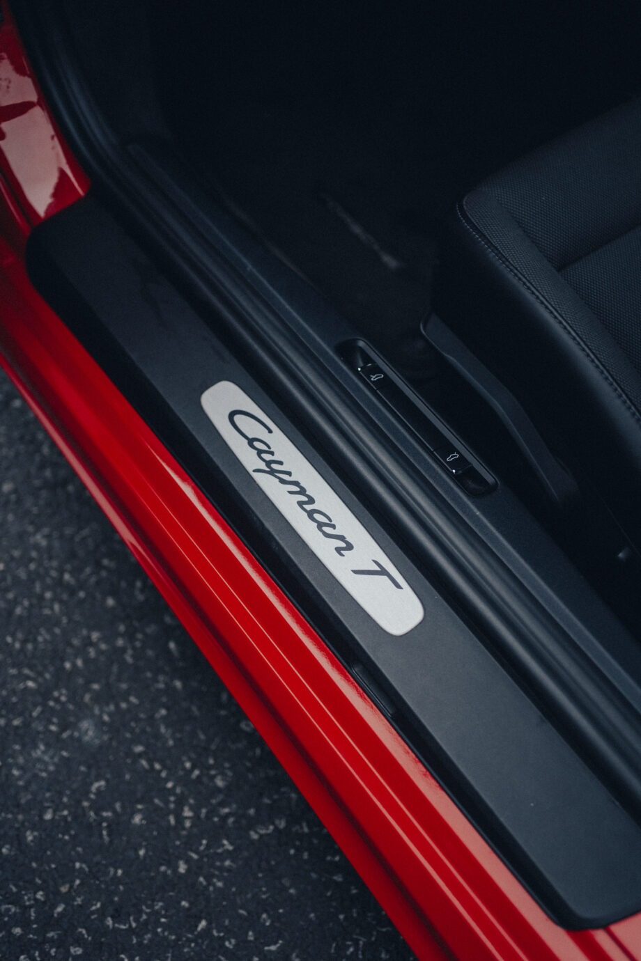 Porsche 718 Cayman T